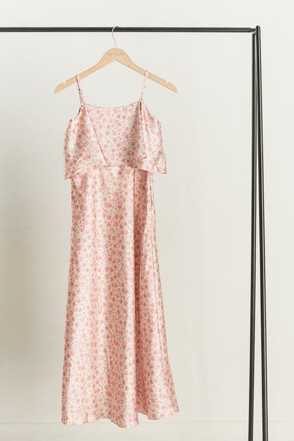 Color: Blushing Bride Posey