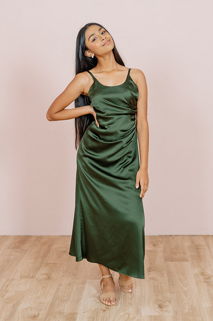 Model: Nishi; Size: J12; Color: Deep Olive