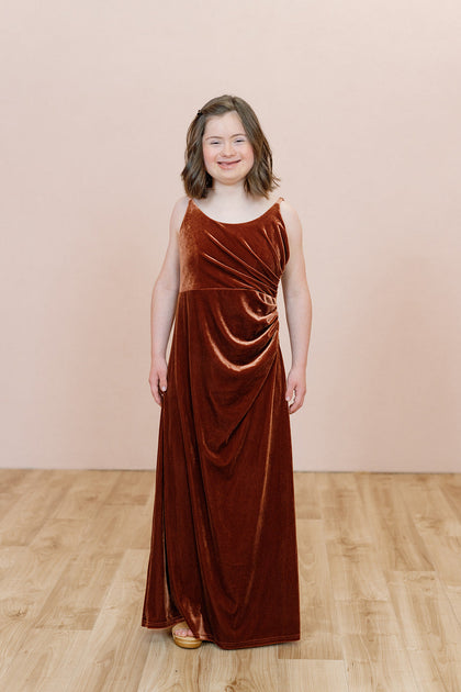 Model: Presley; Size: J12; Color: Terracotta