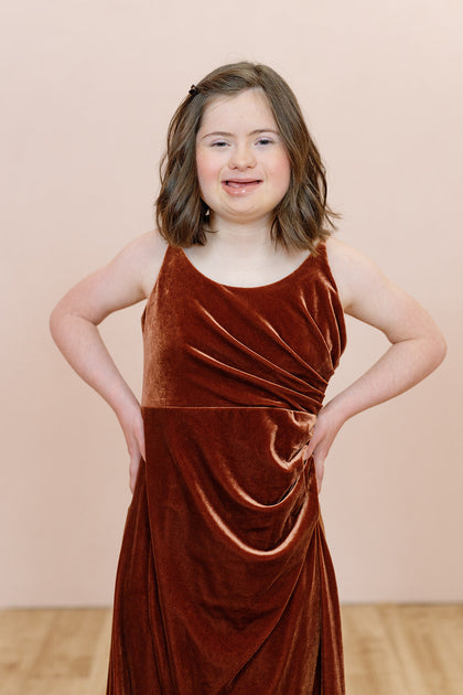 Model: Presley; Size: J12; Color: Terracotta