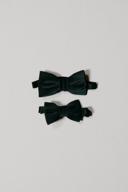Color: Classic Emerald; Top: Kids Bowtie; Bottom: Baby Bowtie. Sold Separately.