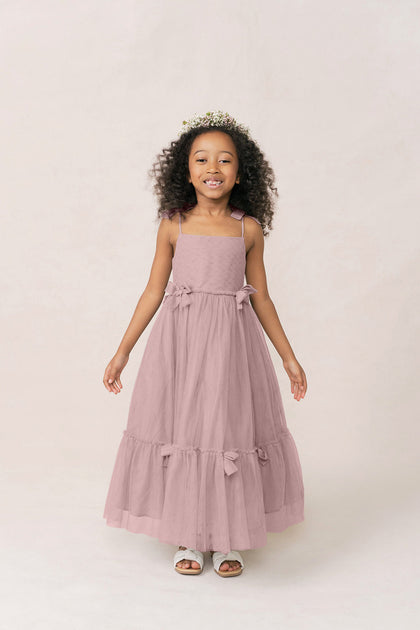 Model: Marleese; Size: 4T; Color: Bradshaw Blush