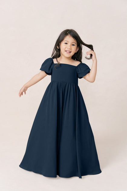 Model: Mia; Size: 4T; Color: Romantic Blue