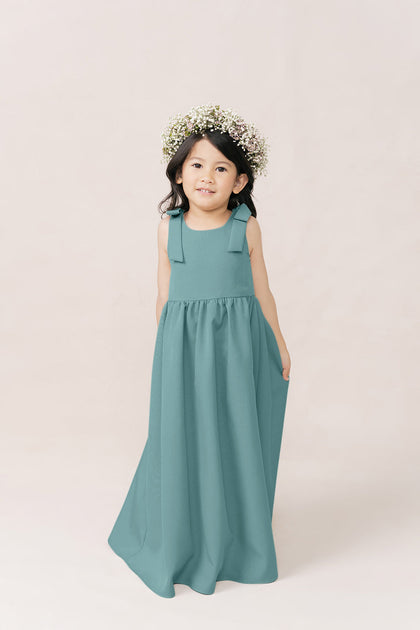 Model: Mia; Size: 4T; Color: Rosemary