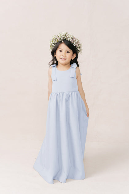 Model: Mia; Size: 4T