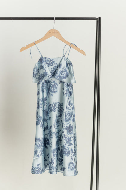 Color: Sky Blue Garden