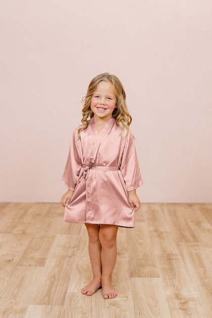 Model: Elizabeth; Size: S