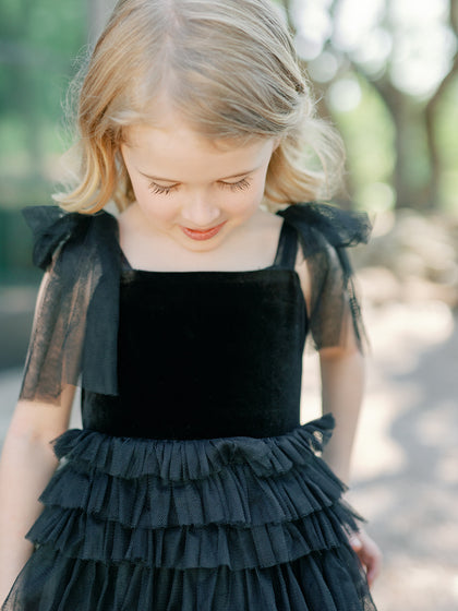Model: Demi; Size: 4T; Color: Black 