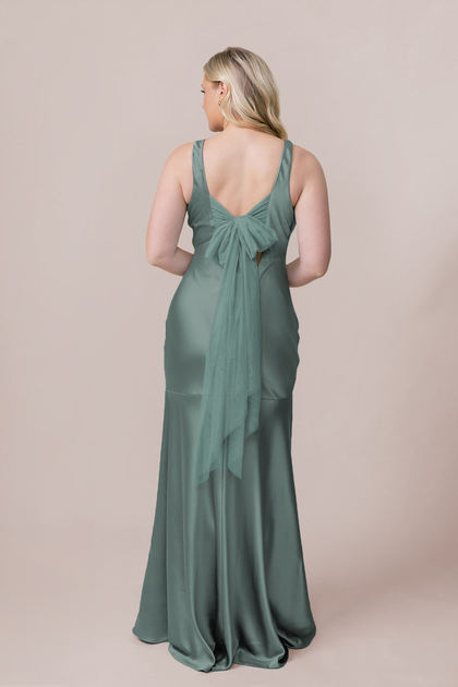 Model: McCallah; Size: 14; Color: Rosemary Satin/Rosemary Tulle