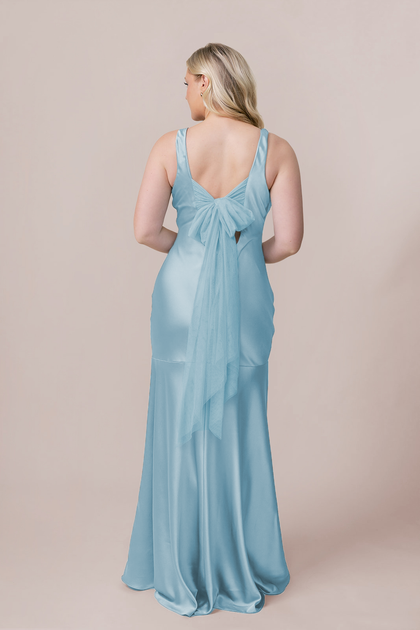 Model: McCallah; Size: 14