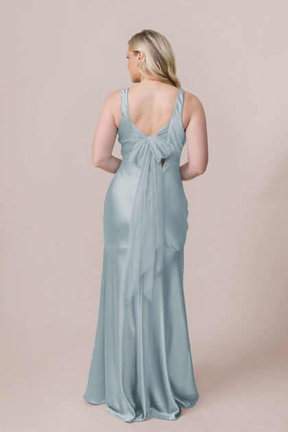 Model: McCallah; Size: 14