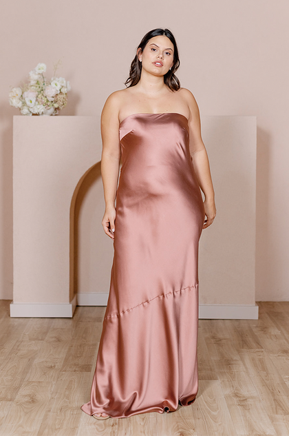 Model: Barbara; Size: 14
