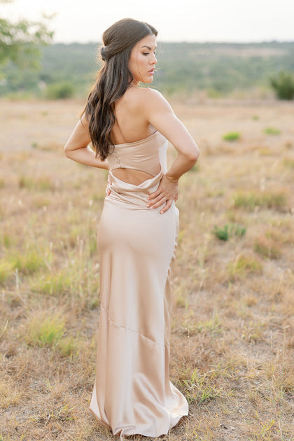 Model: Audra; Size: 4