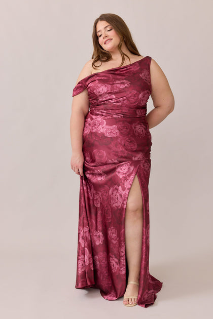 Model: Tegan; Size: 20