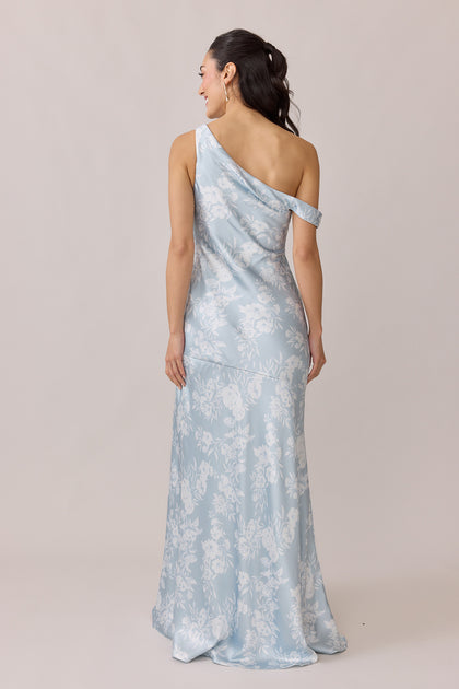 Model: Saije; Size: 4; Color: Sky Blue Bouquet