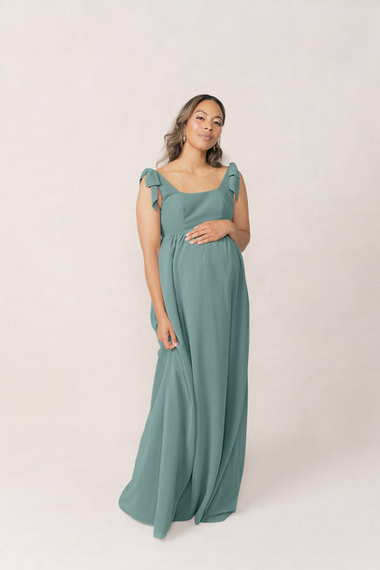 Model: Mercedes; Size: 8; Color: Rosemary