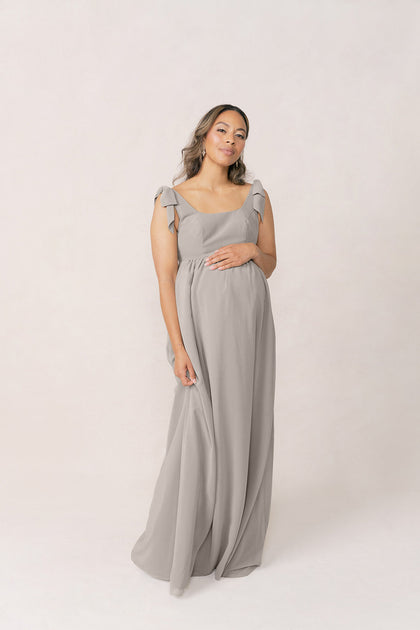 Model: Mercedes; Size: 8; Color: Silver Sage