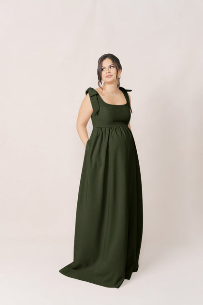 Model: Barbara; Size: 14; Color: Deep Olive