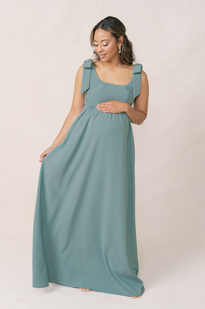 Model: Mercedes; Size: 8; Color: Rosemary