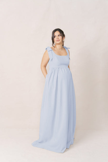 Model: Barbara; Size: 14; Color: Periwinkle