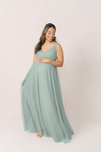 Model: Mercedes; Size: 8; Color: Sage