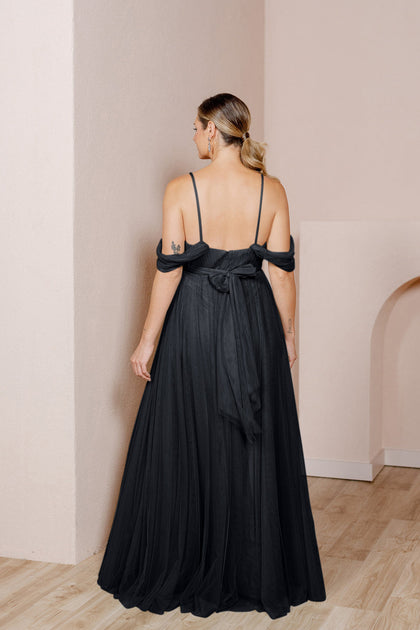 Model: Alex; Size: 14