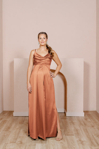 Model: Alex; Size: 14
