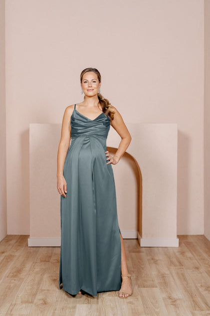 Model: Alex; Size: 14