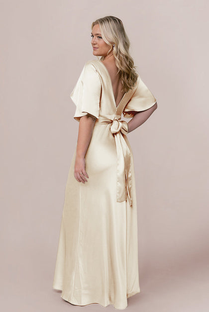 Model: McCallah; Size: 14