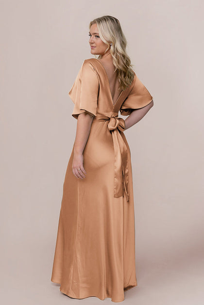 Model: McCallah; Size: 14