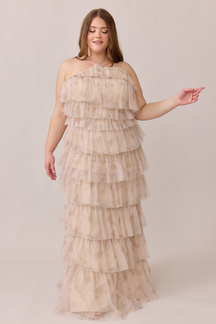 Model: Tegan; Size: 20 wearing Carrie Tulle Floral Print Dress