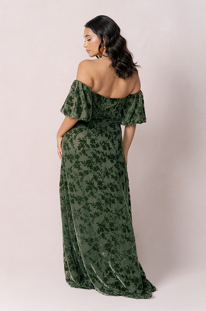 Model: Irene; Size: 10; Color: Deep Olive. Bubble Sleeves sold separately.