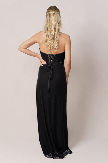 Model: Britt; Size: 4; Color: Black