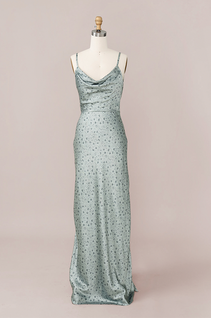 Color: Sage Posey