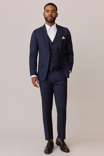 Model: Colin; Size: Slim 40 Tall. Pictured with Soft Champagne Satin Pocket Square