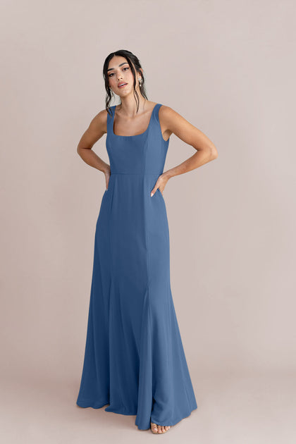 Model: Saije; Size: 4