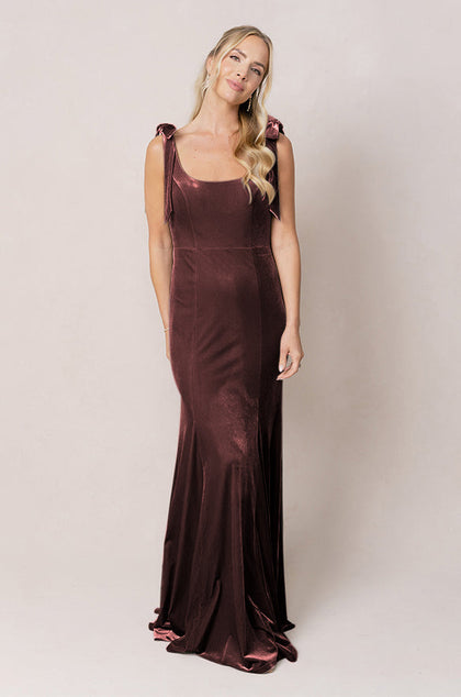 Model: Britt; Size: 4; Color: Dusty Purple
