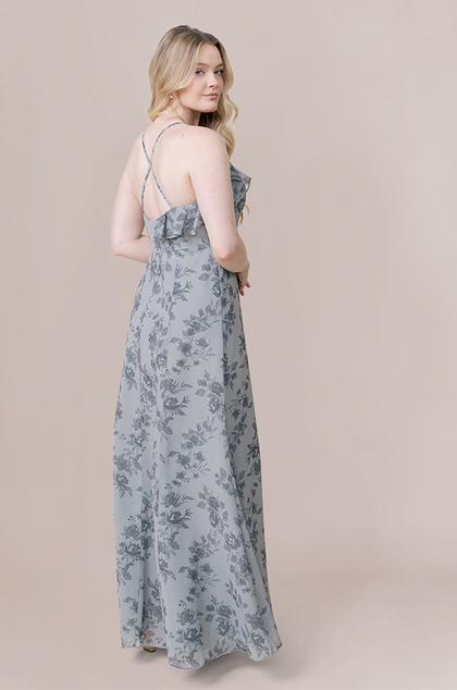 Model: Sydney; Size: 10; Color: Sage Bouquet