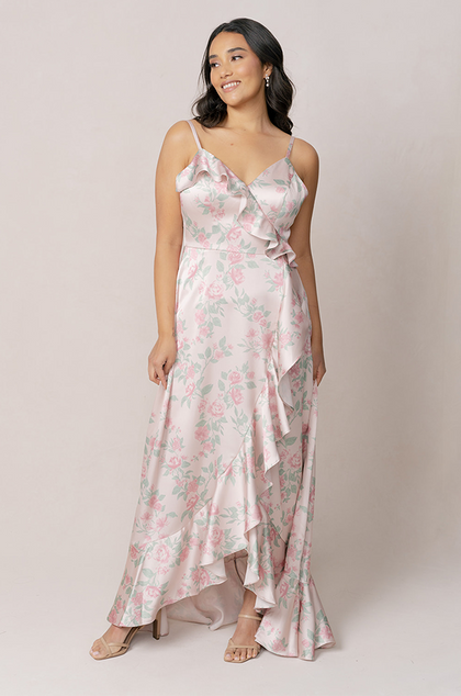 Model: Irene; Size: 10; Color: Blushing Bride Bouquet