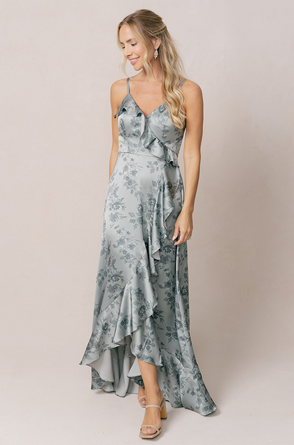Model: Britt; Size: 4; Color: Sage Bouquet