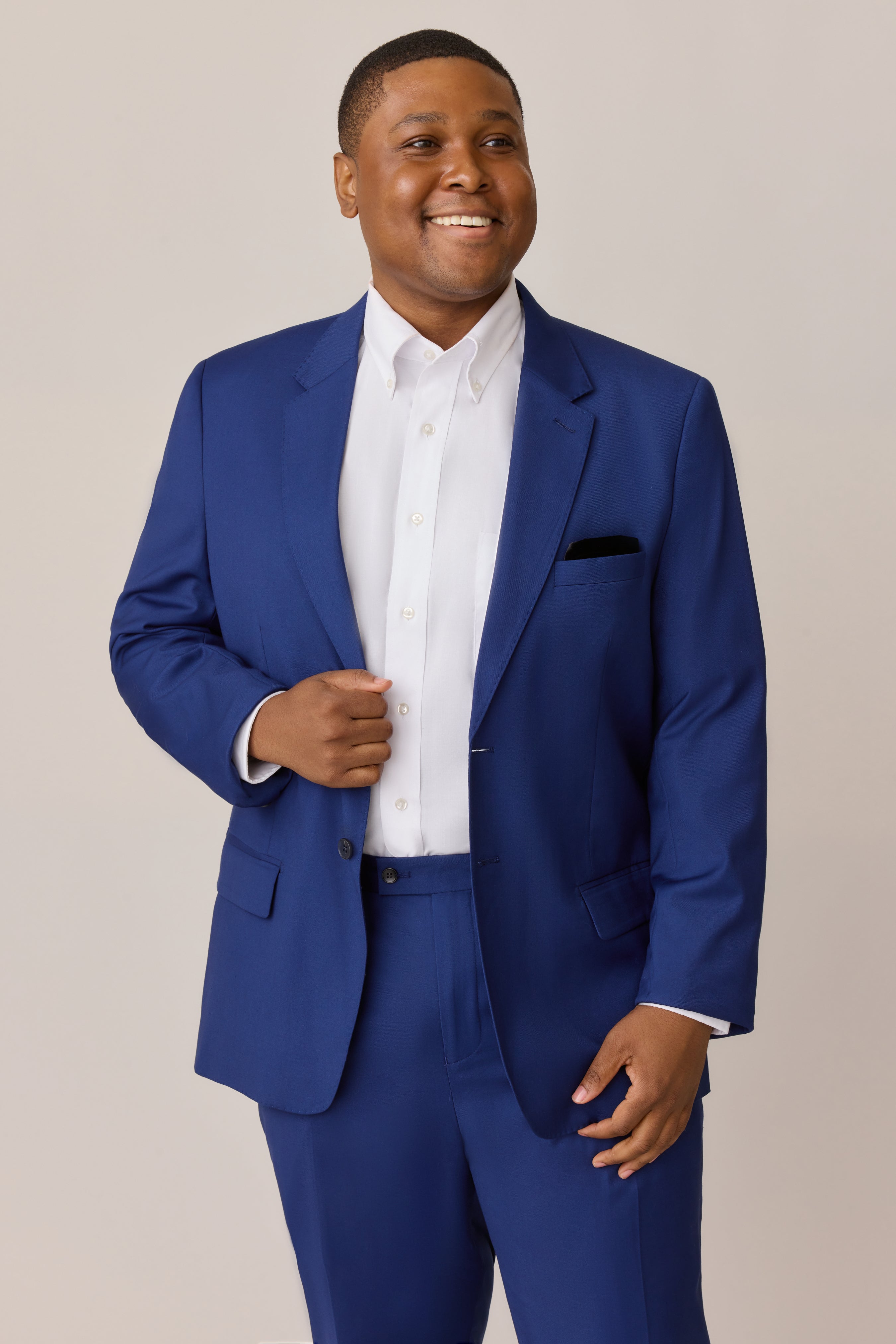 pocket square in dress shirt Men's Outfit: Blue Blazer, Blue Vertical Striped Dress Shirt, White and Blue Floral Tie, White Pocket Square