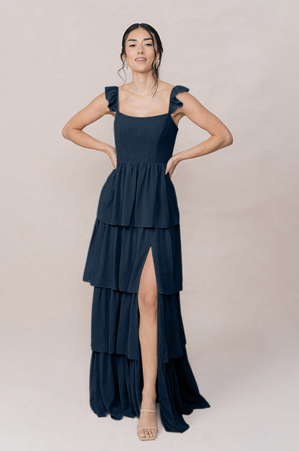 Model: Saije; Size: 4