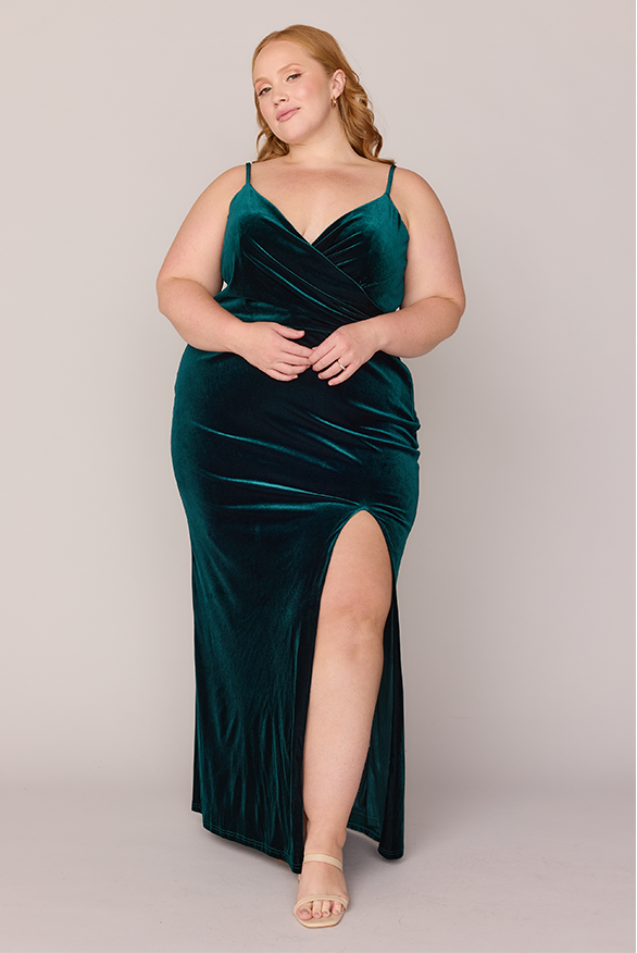 Rava Velvet Dress