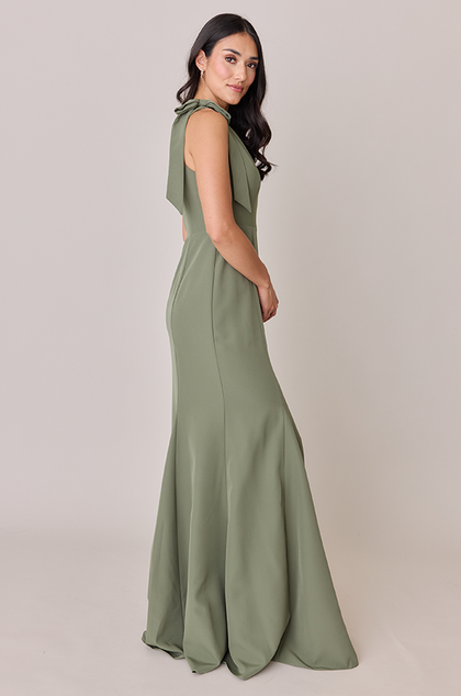 Model: Saije; Size: 4; Color: Moss