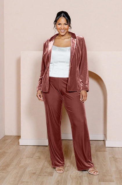 Model: Charisse; Size: 16