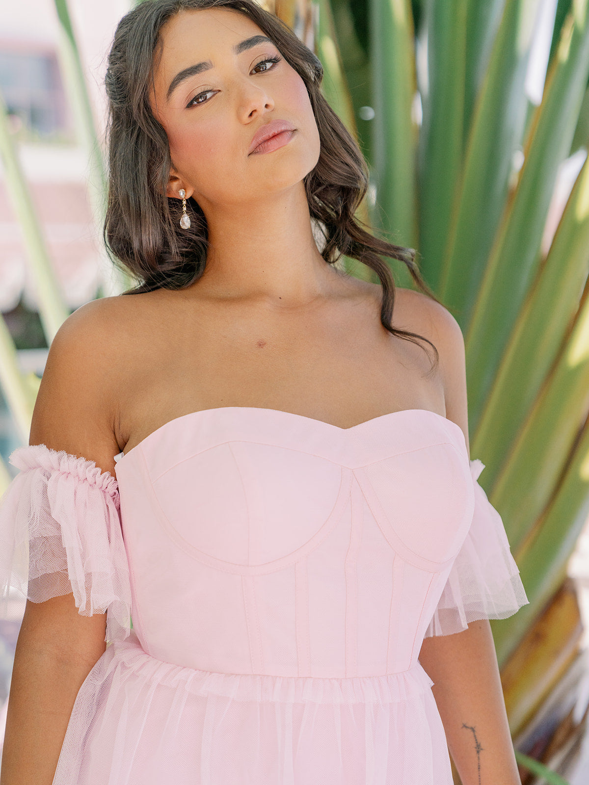 Tulle Ruffle Sleeves