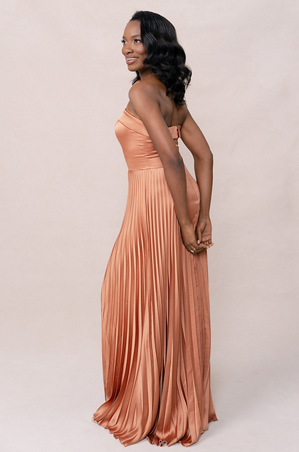 Model: April; Size: 4; Color: Copper