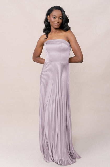 Model: April; Size: 4; Color: Lilac