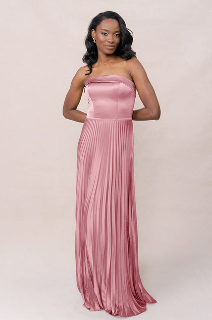 Model: April; Size: 4; Color: Rosette