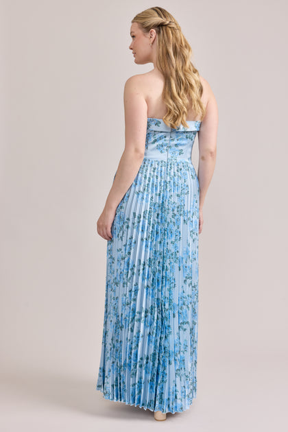 Model: Sydney; Size: 10; Color: Sky Blue Blossom
